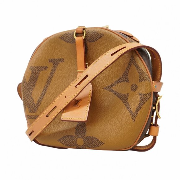 LOUIS VUITTON Handbags - Louis Vuitton Shoulder Bag Monogram Giant Boite Chapeau Souple M44604 Brown W...